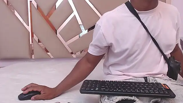 you and i9 online show from 5, 11, 2025