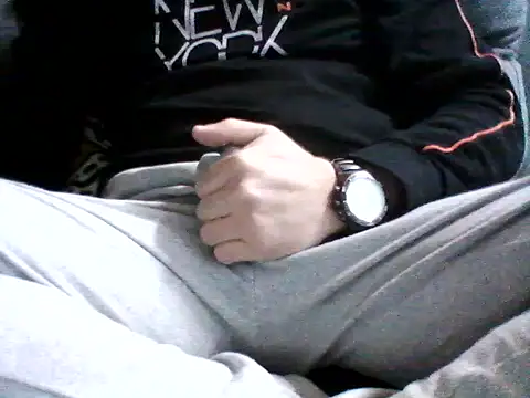 Snapshot of daky_86 chatting on 3, 11, 2025 daky 86 online show from 3, 11, 2025