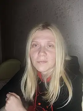 Snapshot of LeraSweet chatting on 5, 5, 2026 LeraSweet online show from 5, 5, 2026