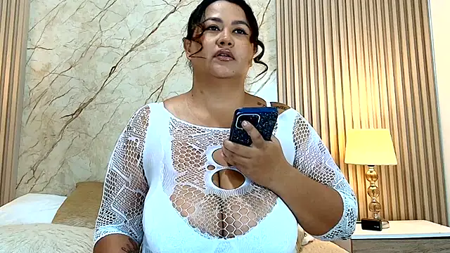 IsabellMendez  online show from 24, 7, 2026