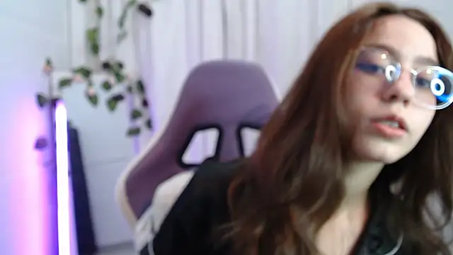 BlairVicent online show from 4, 11, 2025