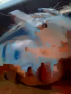 Snapshot of chups_girl chatting on 17, 4, 2026 chups girl online show from 17, 4, 2026