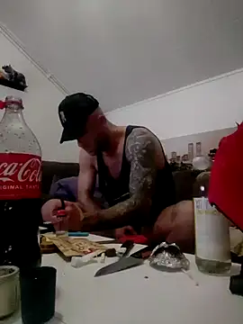 Snapshot of eltoulou chatting on 18, 3, 2025 eltoulou online show from 18, 3, 2025