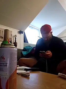 Snapshot of eltoulou chatting on 21, 2, 2026 eltoulou online show from 21, 2, 2026