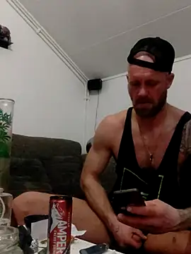 Snapshot of eltoulou chatting on 5, 3, 2025 eltoulou online show from 5, 3, 2025