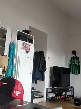 Snapshot of eltoulou chatting on 25, 2, 2025 eltoulou online show from 25, 2, 2025