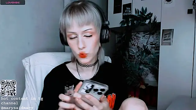 Snapshot of say_mary chatting on 27, 9, 2025 say mary online show from 27, 9, 2025