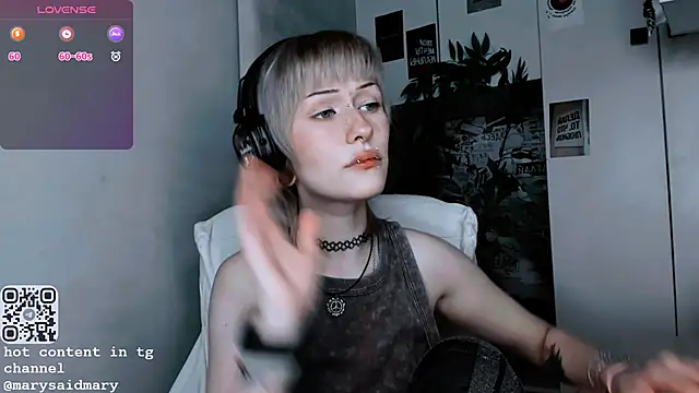 Snapshot of say_mary chatting on 28, 9, 2025 say mary online show from 28, 9, 2025