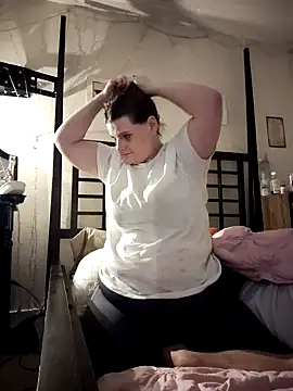 Snapshot of BeckiTooSweet chatting on 3, 12, 2024 BeckiTooSweet online show from 3, 12, 2024