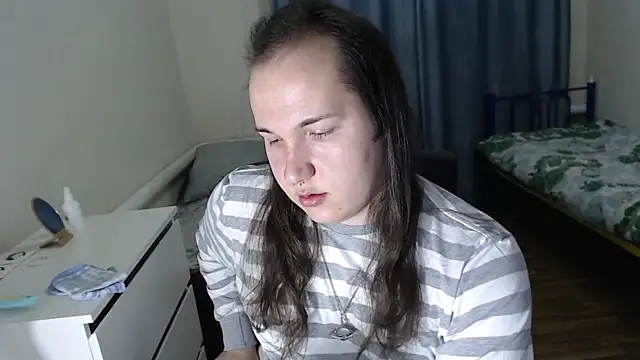 EvaMiron online show from 4, 12, 2025