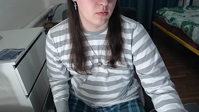 EvaMiron online show from 8, 10, 2025