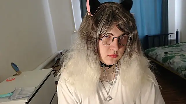 EvaMiron online show from 17, 2, 2026