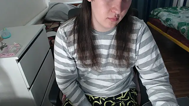 EvaMiron online show from 10, 10, 2025