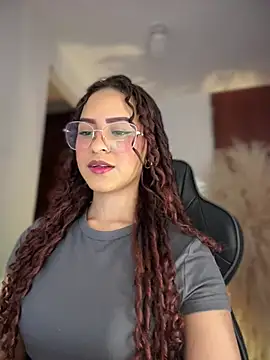 Snapshot of gretta_kler1 chatting on 10, 5, 2026 gretta kler1 online show from 10, 5, 2026