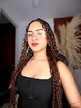 gretta kler1 online show from 3, 12, 2025