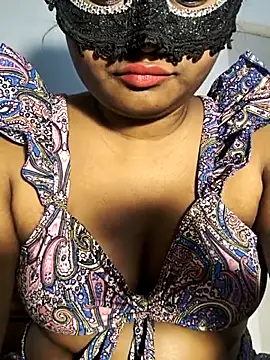 FANTASY QUEEN 07 online show from 6, 4, 2026