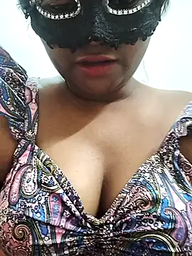 FANTASY QUEEN 07 online show from 2, 4, 2026