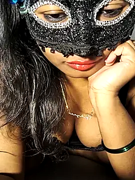 FANTASY QUEEN 07 online show from 8, 11, 2025