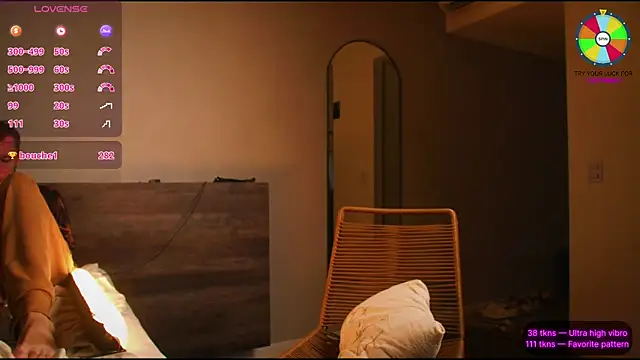 Snapshot of VunderSEX chatting on 19, 5, 2026 VunderSEX online show from 19, 5, 2026