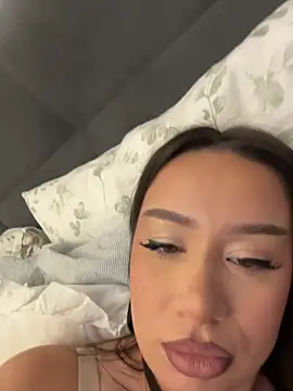 deliaroyal online show from 16, 11, 2025