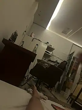 toanxu online show from 7, 4, 2026