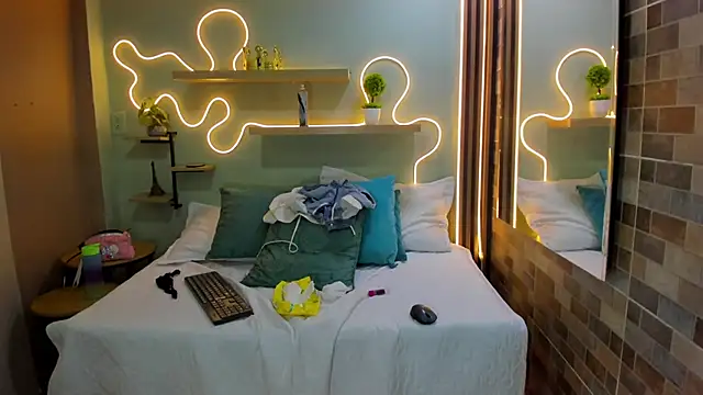 natasha jurado online show from 21, 4, 2026