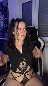 Snapshot of kinkygirl420x chatting on 15, 10, 2025 kinkygirl420x online show from 15, 10, 2025