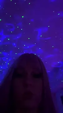 Snapshot of kinkygirl420x chatting on 19, 11, 2025 kinkygirl420x online show from 19, 11, 2025