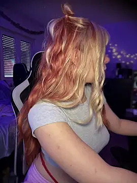 kinkygirl420x online show from 9, 3, 2026