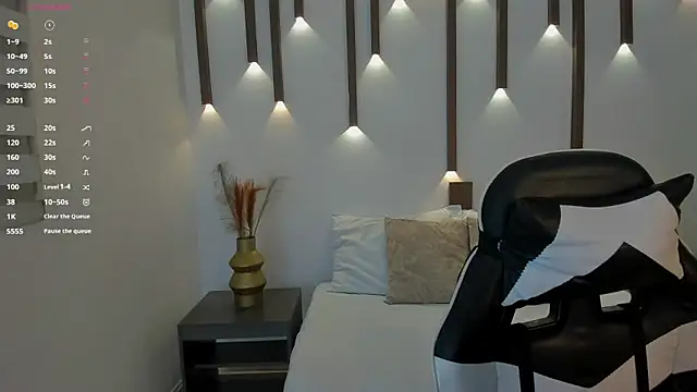 Snapshot of megan_cooper28 chatting on 22, 11, 2025 megan cooper28 online show from 22, 11, 2025