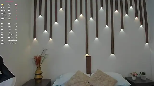 Snapshot of megan_cooper28 chatting on 8, 10, 2025 megan cooper28 online show from 8, 10, 2025