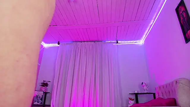 Snapshot of Andrex_Joness chatting on 26, 11, 2025 Andrex Joness online show from 26, 11, 2025