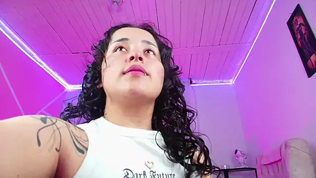 Snapshot of Andrex_Joness chatting on 12, 11, 2025 Andrex Joness online show from 12, 11, 2025