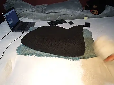 Finito cutie online show from 16, 3, 2026