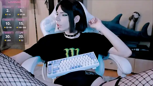 FemAlexa  online show from 9, 4, 2026