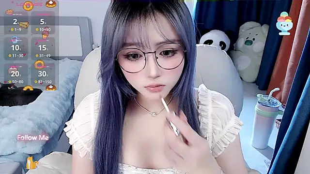 Snapshot of Sweet-18wanwan chatting on 22, 2, 2025 Sweet-18wanwan online show from 22, 2, 2025