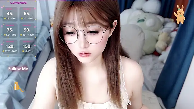 Sweet-18wanwan online show from 17, 4, 2026