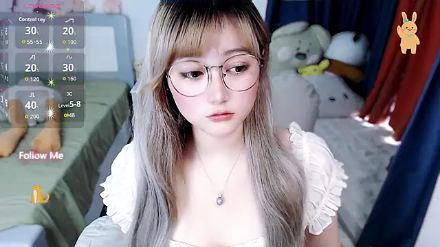 Snapshot of Sweet-18wanwan chatting on 18, 10, 2025 Sweet-18wanwan online show from 18, 10, 2025