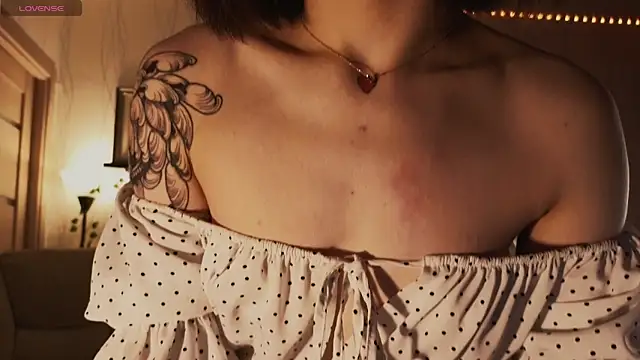 SandraBoyl online show from 5, 2, 2026