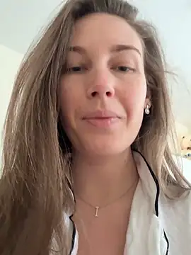 Snapshot of JasminJames chatting on 31, 5, 2026 JasminJames online show from 31, 5, 2026
