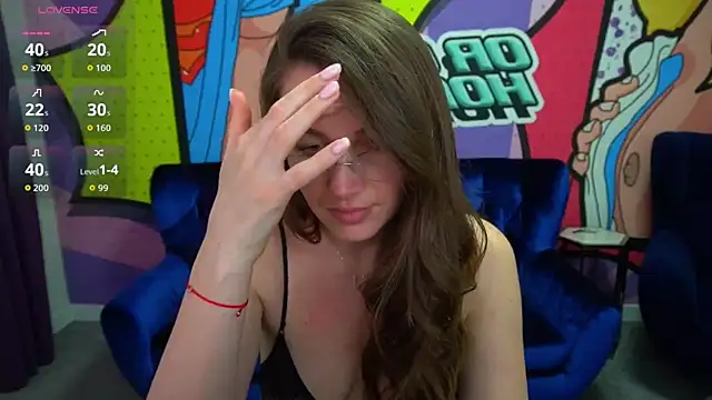 Snapshot of JasminJames chatting on 8, 5, 2026 JasminJames online show from 8, 5, 2026