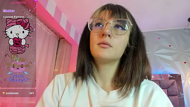 Snapshot of Candy_morgan412 chatting on 22, 10, 2025 Candy morgan412 online show from 22, 10, 2025