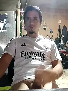 Rejy1992 online show from 18, 12, 2024