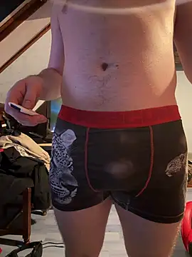 youlo71 online show from 8, 3, 2026