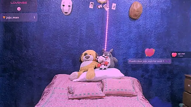 NinaYellow online show from 15, 12, 2025