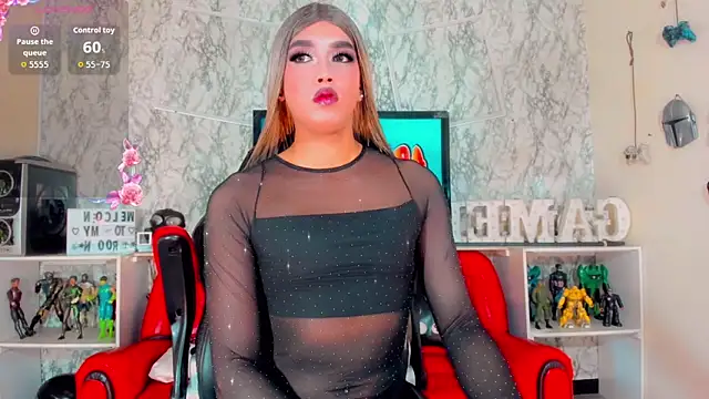 Amanda Cax online show from 11, 10, 2025