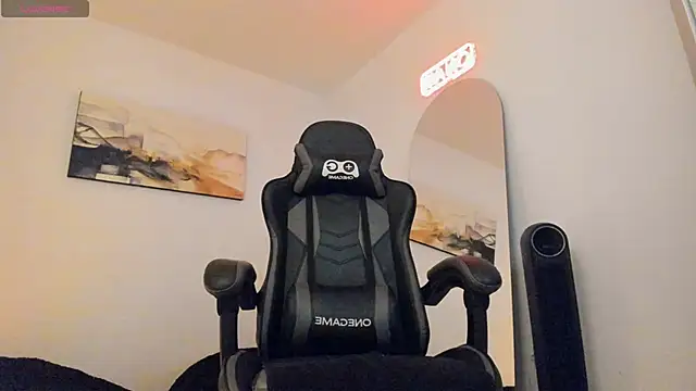 Snapshot of LucianSinclair chatting on 26, 1, 2025 LucianSinclair online show from 26, 1, 2025