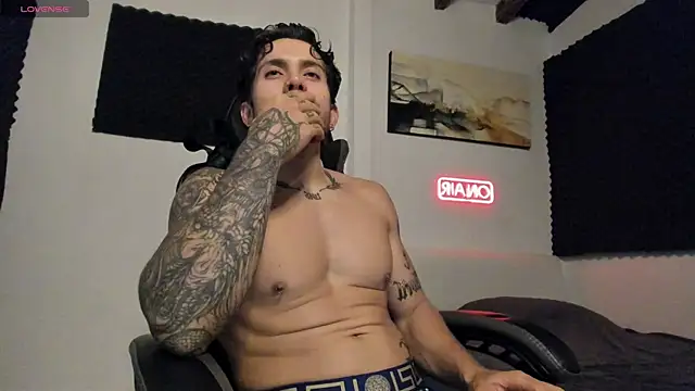 LucianSinclair online show from 7, 4, 2026