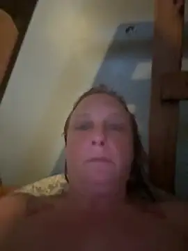 Snapshot of Everlyrose27 chatting on 13, 5, 2026 Everlyrose27 online show from 13, 5, 2026