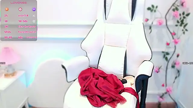 Snapshot of PimChanOK chatting on 27, 6, 2026 PimChanOK online show from 27, 6, 2026